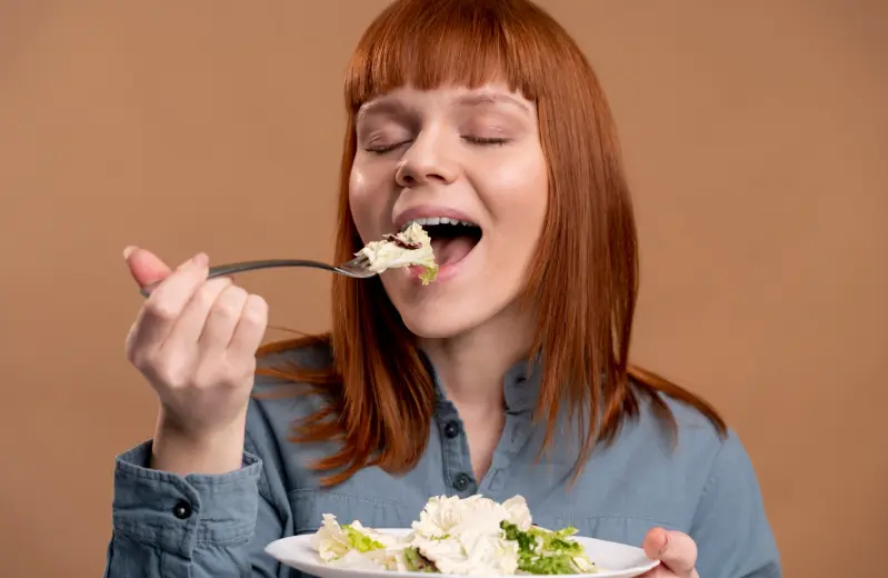 The Dental Habit That Damages Teeth Without You Realizing It